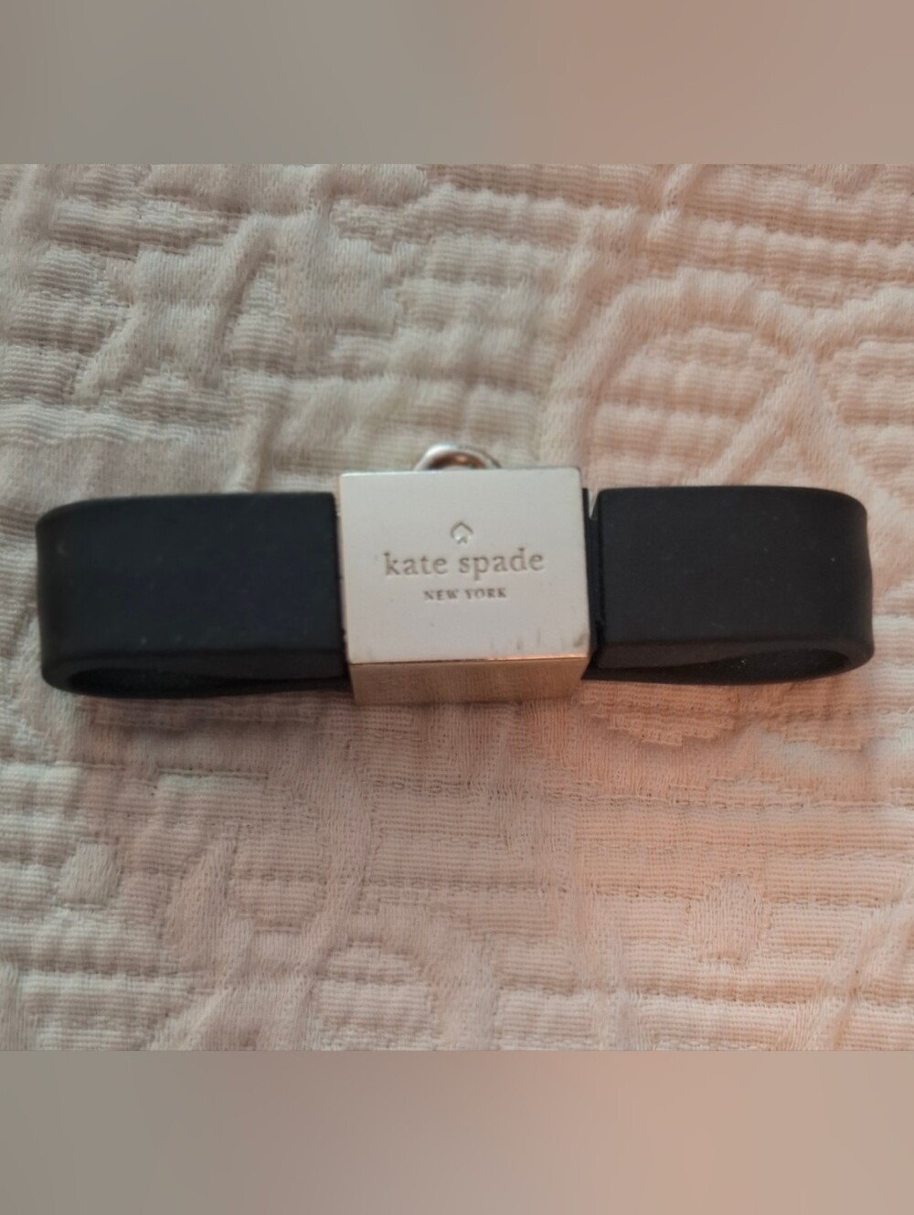 kate spade Black and Gold USB to Lightening Charger